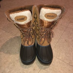 Women's Khombu Cozy Duck Boot with Sweater Accent